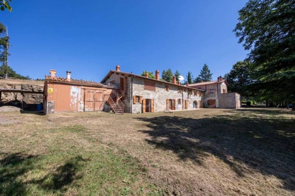 casa indipendente in vendita a Loro Ciuffenna