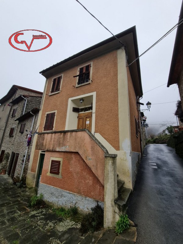 casa indipendente in vendita a Loro Ciuffenna