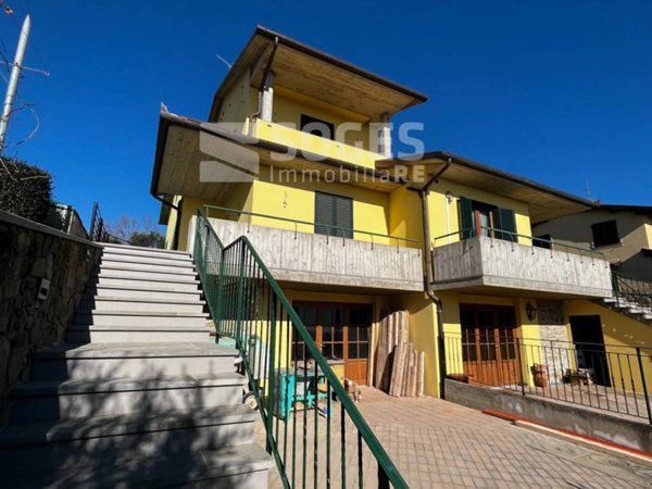 appartamento in vendita a Loro Ciuffenna in zona San Giustino Valdarno