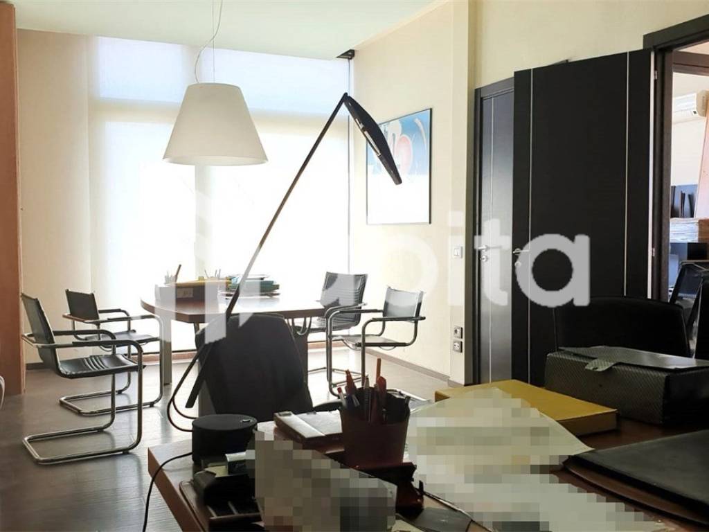 ufficio in vendita a Loro Ciuffenna