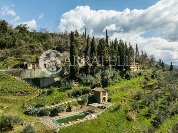 casa indipendente in vendita a Loro Ciuffenna