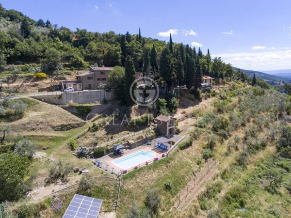 casa indipendente in vendita a Loro Ciuffenna