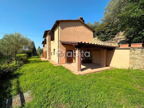 casa indipendente in vendita a Loro Ciuffenna