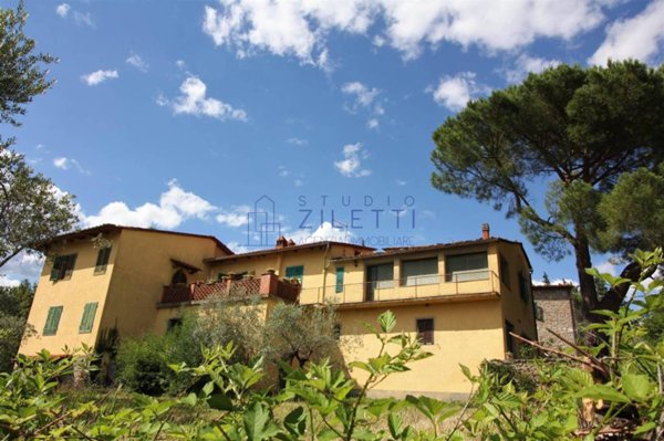 casa indipendente in vendita a Loro Ciuffenna