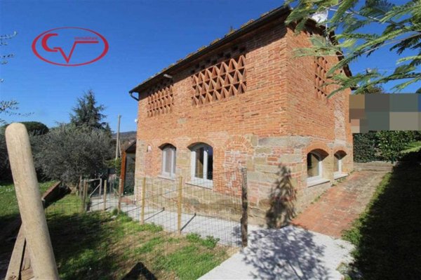 casa indipendente in vendita a Loro Ciuffenna