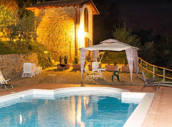 casa indipendente in vendita a Loro Ciuffenna