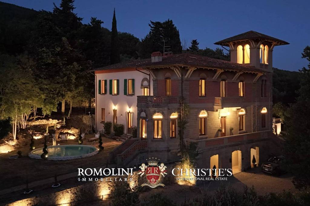 casa indipendente in vendita a Loro Ciuffenna