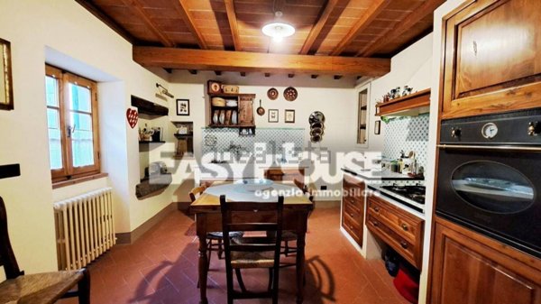 casa indipendente in vendita a Loro Ciuffenna