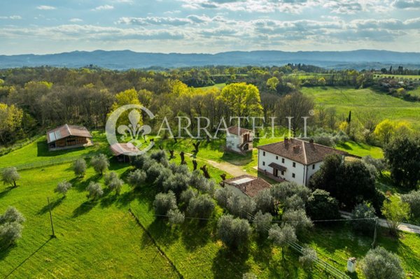 casa indipendente in vendita a Loro Ciuffenna