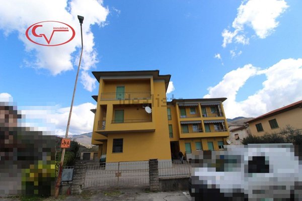 appartamento in vendita a Loro Ciuffenna in zona Anciolina