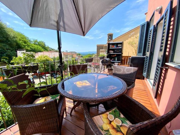 casa indipendente in vendita a Loro Ciuffenna