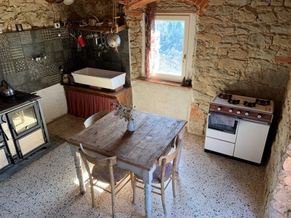 casa indipendente in vendita a Loro Ciuffenna