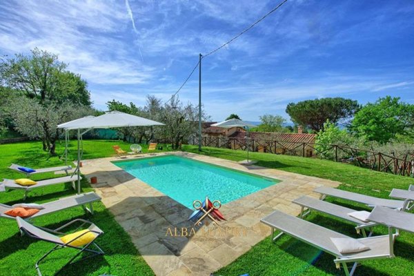casa indipendente in vendita a Loro Ciuffenna