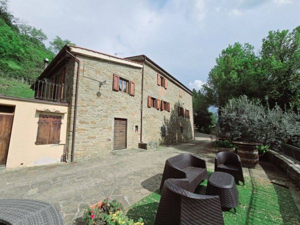 casa indipendente in vendita a Loro Ciuffenna