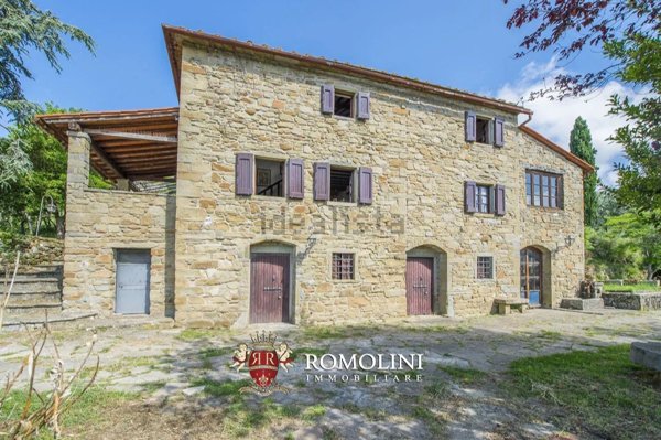 casa indipendente in vendita a Loro Ciuffenna in zona Querceto