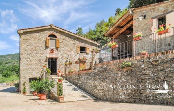 casa indipendente in vendita a Loro Ciuffenna