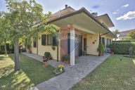 casa indipendente in vendita a Loro Ciuffenna