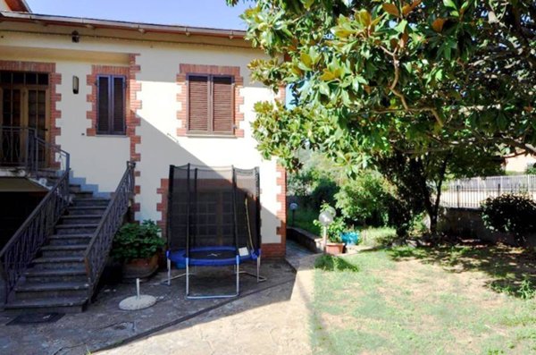 casa indipendente in vendita a Loro Ciuffenna in zona San Giustino Valdarno