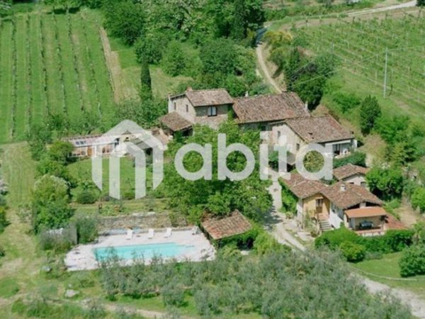 casa indipendente in vendita a Loro Ciuffenna