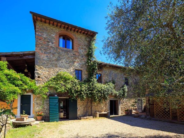 casa indipendente in vendita a Loro Ciuffenna