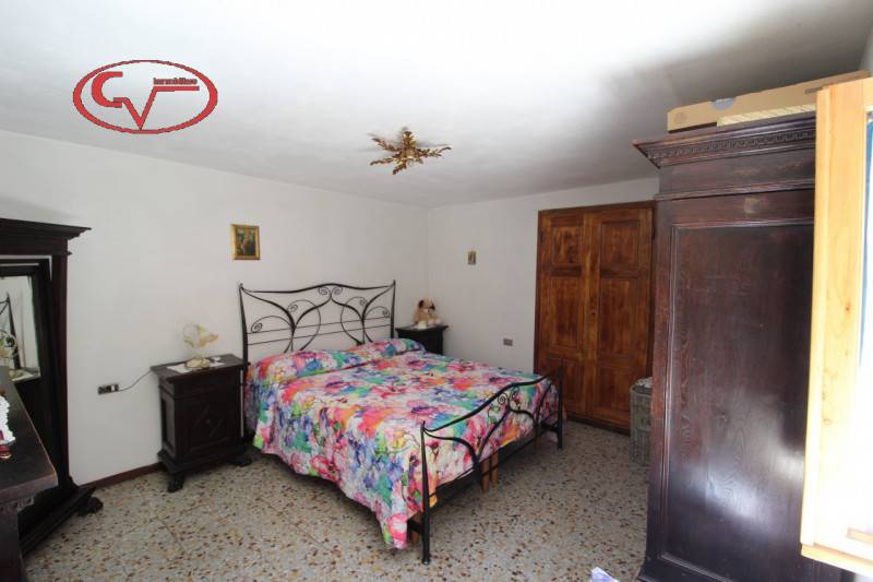 casa semindipendente in vendita a Loro Ciuffenna