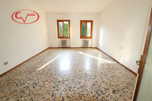 appartamento in vendita a Loro Ciuffenna