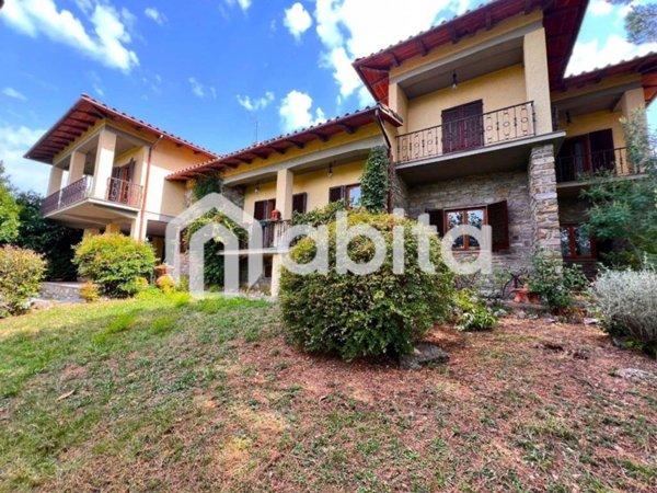 casa indipendente in vendita a Loro Ciuffenna