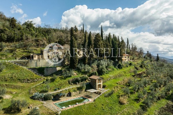 casale in vendita a Loro Ciuffenna