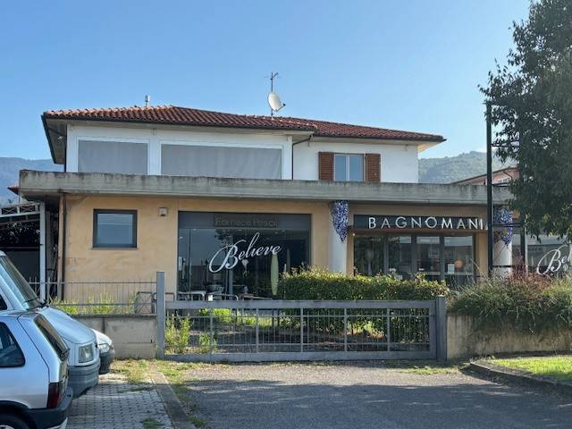 negozio in vendita a Loro Ciuffenna