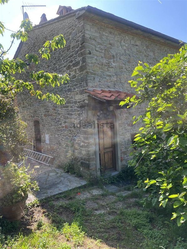 casa indipendente in vendita a Loro Ciuffenna in zona Poggio di Loro