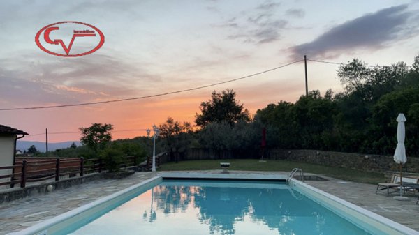 casa indipendente in vendita a Loro Ciuffenna