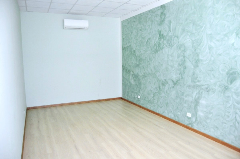 ufficio in vendita a Loro Ciuffenna in zona San Giustino Valdarno