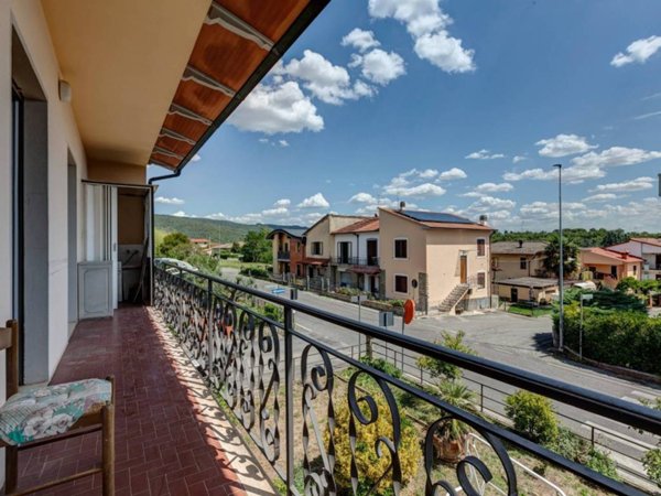 appartamento in vendita a Loro Ciuffenna in zona San Giustino Valdarno