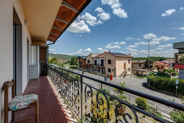 appartamento in vendita a Loro Ciuffenna in zona San Giustino Valdarno