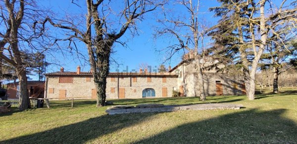 casale in vendita a Loro Ciuffenna