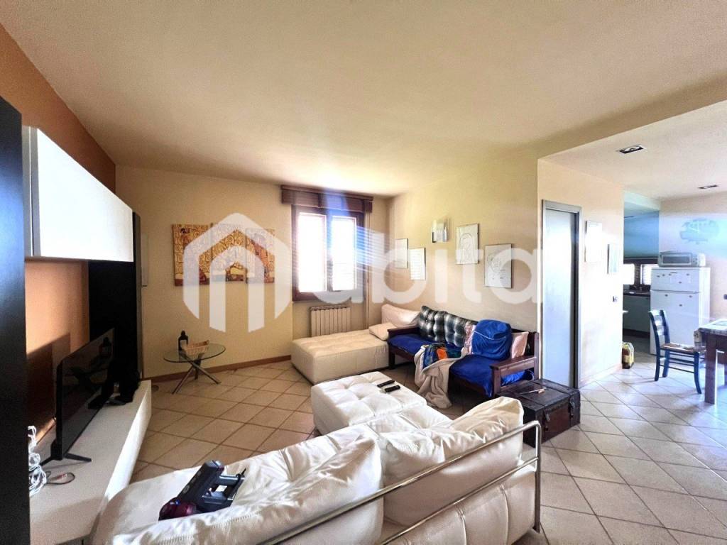 appartamento in vendita a Loro Ciuffenna