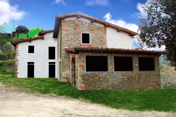 casa indipendente in vendita a Loro Ciuffenna