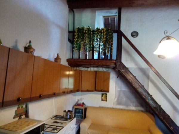 appartamento in vendita a Loro Ciuffenna in zona San Giustino Valdarno