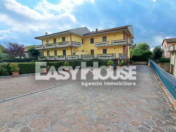 appartamento in vendita a Loro Ciuffenna in zona San Giustino Valdarno