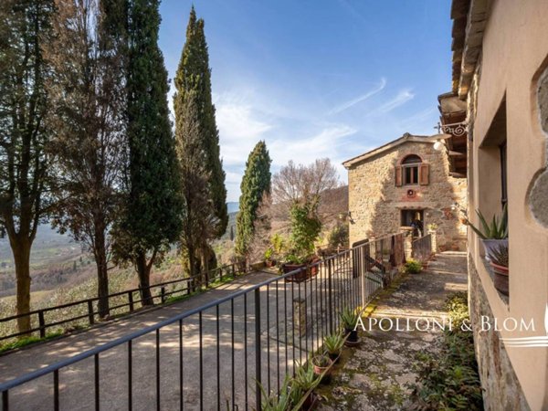 casa indipendente in vendita a Loro Ciuffenna