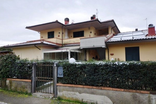 appartamento in vendita a Loro Ciuffenna