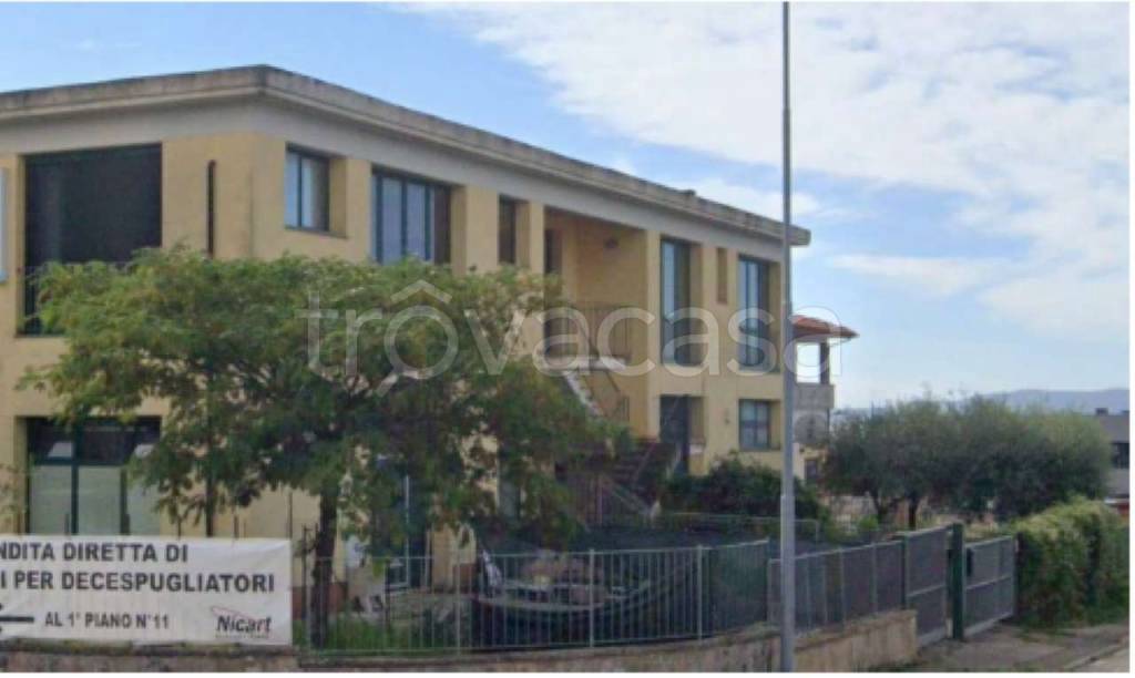 ufficio in vendita a Loro Ciuffenna