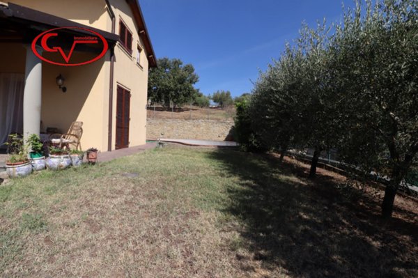 casa indipendente in vendita a Loro Ciuffenna in zona San Giustino Valdarno