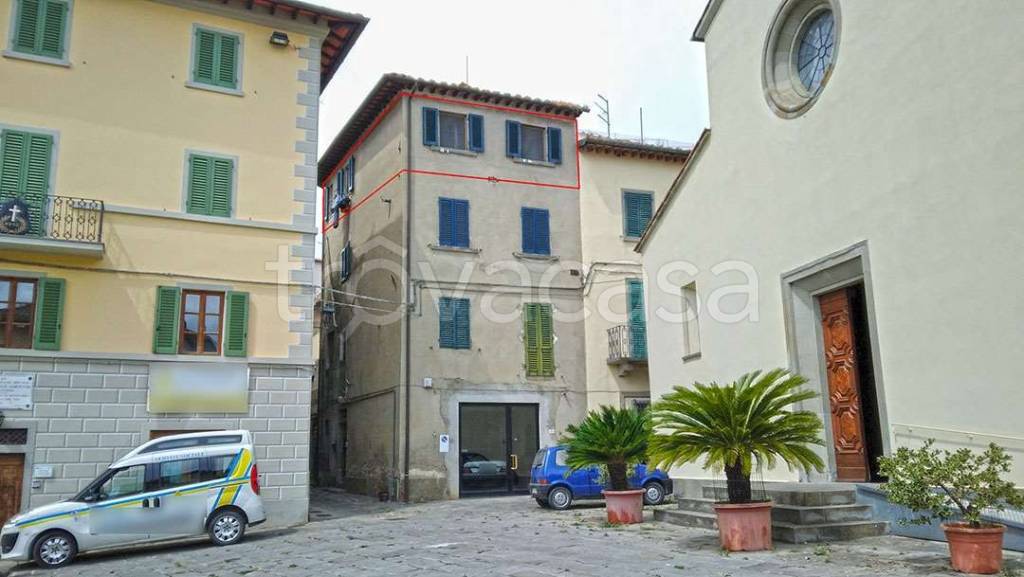 appartamento in vendita a Loro Ciuffenna in zona San Giustino Valdarno