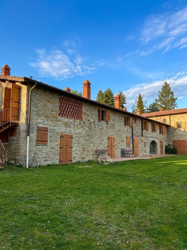 casale in vendita a Loro Ciuffenna in zona Querceto