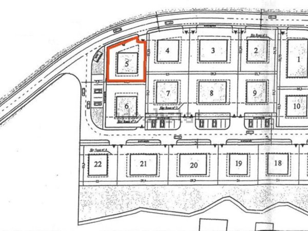 terreno edificabile in vendita a Loro Ciuffenna