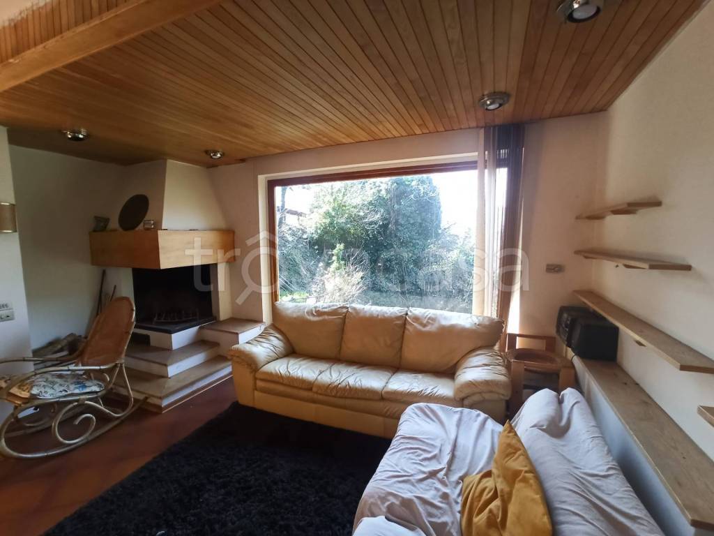 appartamento in vendita a Loro Ciuffenna in zona San Clemente in Valle