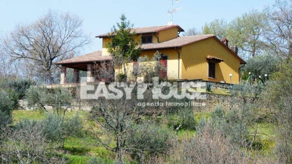 casa indipendente in vendita a Loro Ciuffenna in zona San Giustino Valdarno