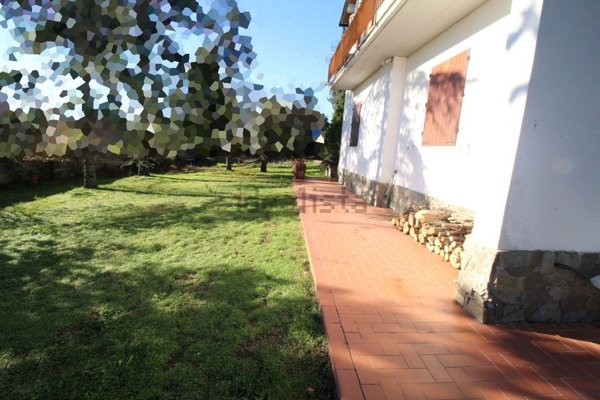 casa indipendente in vendita a Loro Ciuffenna