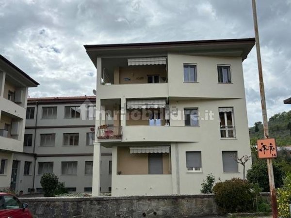 appartamento in vendita a Loro Ciuffenna in zona Querceto